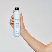 milk-shake-liquid-styler-in-hand
